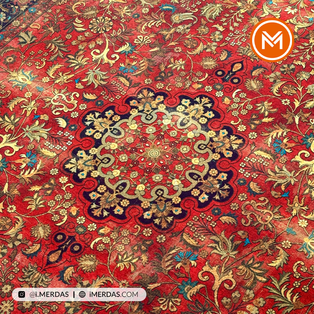 فرش کهنه نما کد 25TT0090 زمینه لاکی